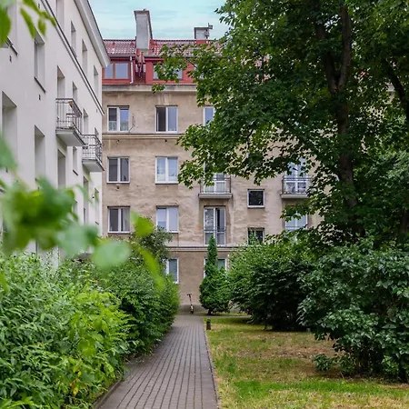 Apartmán Stylish And Sweet In Near Park Lazienki By Renters
