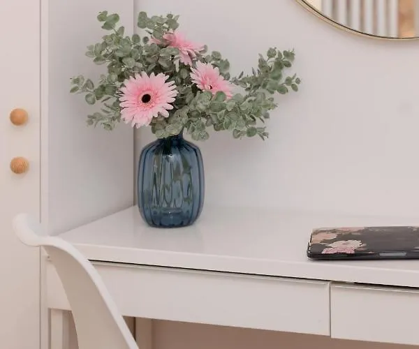 Stylish And Sweet In Near Park Lazienki By Renters Warsaw