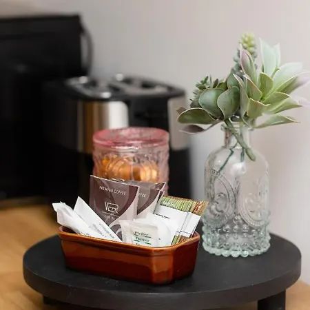 Stylish And Sweet In Near Park Lazienki By Renters Apartment