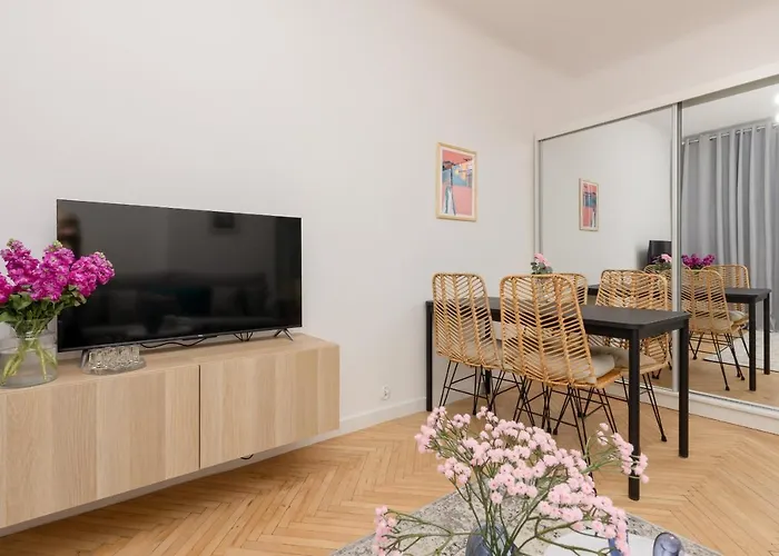 Lejlighed Stylish And Sweet In Near Park Lazienki By Renters *