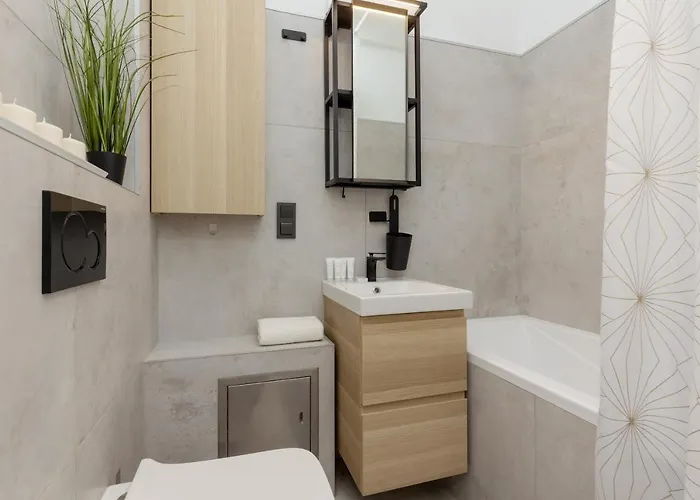 Lejlighed Stylish And Sweet In Near Park Lazienki By Renters Warszawa